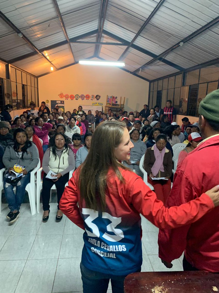 CarlaCevallosR's tweet photo. En los barrios altos de #Conocoto hemos mejorado su calidad de vida, alcanzando obras como alcantarillado, se realizó el levantamiento topográfico para facilitar nuevas obras. Seguiré trabajando por las #33ParroquiasRurales #ContigoQuito #CarlaCevallosConcejalRural https://t.co/kqaz5z7O1R