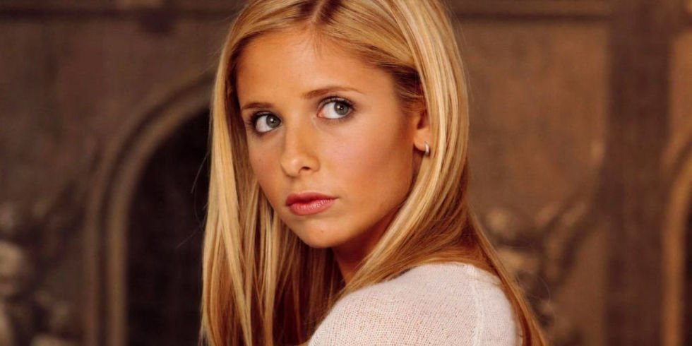 SyfyUK's tweet photo. 22 years ago today, the amazing #BuffyTheVampireSlayer graced us with her TV premier. Happy #BuffySlayDay https://t.co/MKSVHooXns