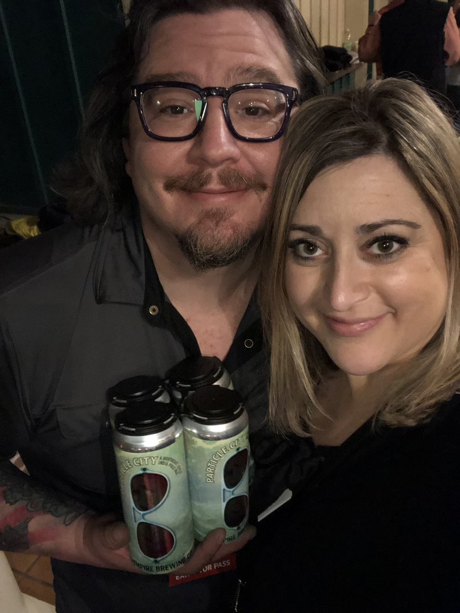 aanechiarico's tweet photo. BIG thank you to @empirebrew and @EmpireBrewTim for FINALLY giving me the gift of #particlecity I searched for a year....I am a happy gal!! #craftbeer #empirebrew https://t.co/uT1c9FYo4T