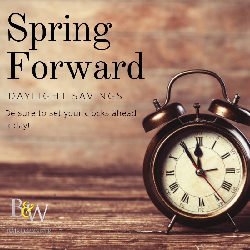 MarySerle's tweet photo. Ok, so it stayed dark a little later this morning...but sunset tonight in the area isn't until about 6:53 PM! A sign of warmer days to come! ☀️ #daylightsavings #springforward
•
•
•
#daylight #spring #warmerdaysahead #march #chicagoland #newday #naperville #aurora #realtor https://t.co/daJ6QEPGy9