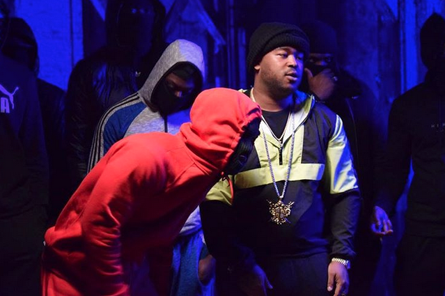 CreativeGenUK's tweet photo. NEW: @MajorB2DAL x @TEMPA_T - Boom Bam

Prod by. @AngryDaMusician

Visuals by. B Dot

📃: @s_j_r19 

https://t.co/TqU9nR2qir https://t.co/3PzcKSUl4F