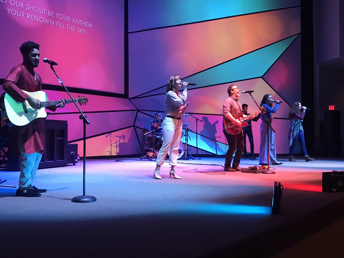 jeffreyhillier's tweet photo. #CCCSterling is Live!
Come join us for a wonderful time of worship and inspiring word! ππ»
@pastortonyrea @TereseRea @chrisrea_NSL @nosmalllife https://t.co/a2xwMy25kV