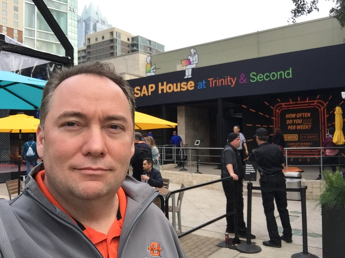 harlanbeverly's tweet photo. Representing @okstate #ExecPhD program! @sxsw #sxsw2019 https://t.co/bG8jD3QTtM