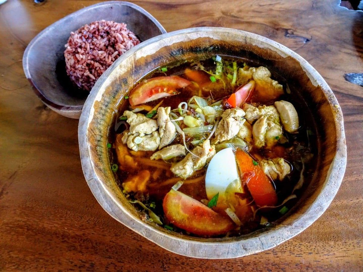 GlobalGoose's tweet image. I love it when we find a hidden gem. We had lunch at a local family-run restaurant a short walk from Ubud. It was totally worth going out of the way for. 🇮🇩