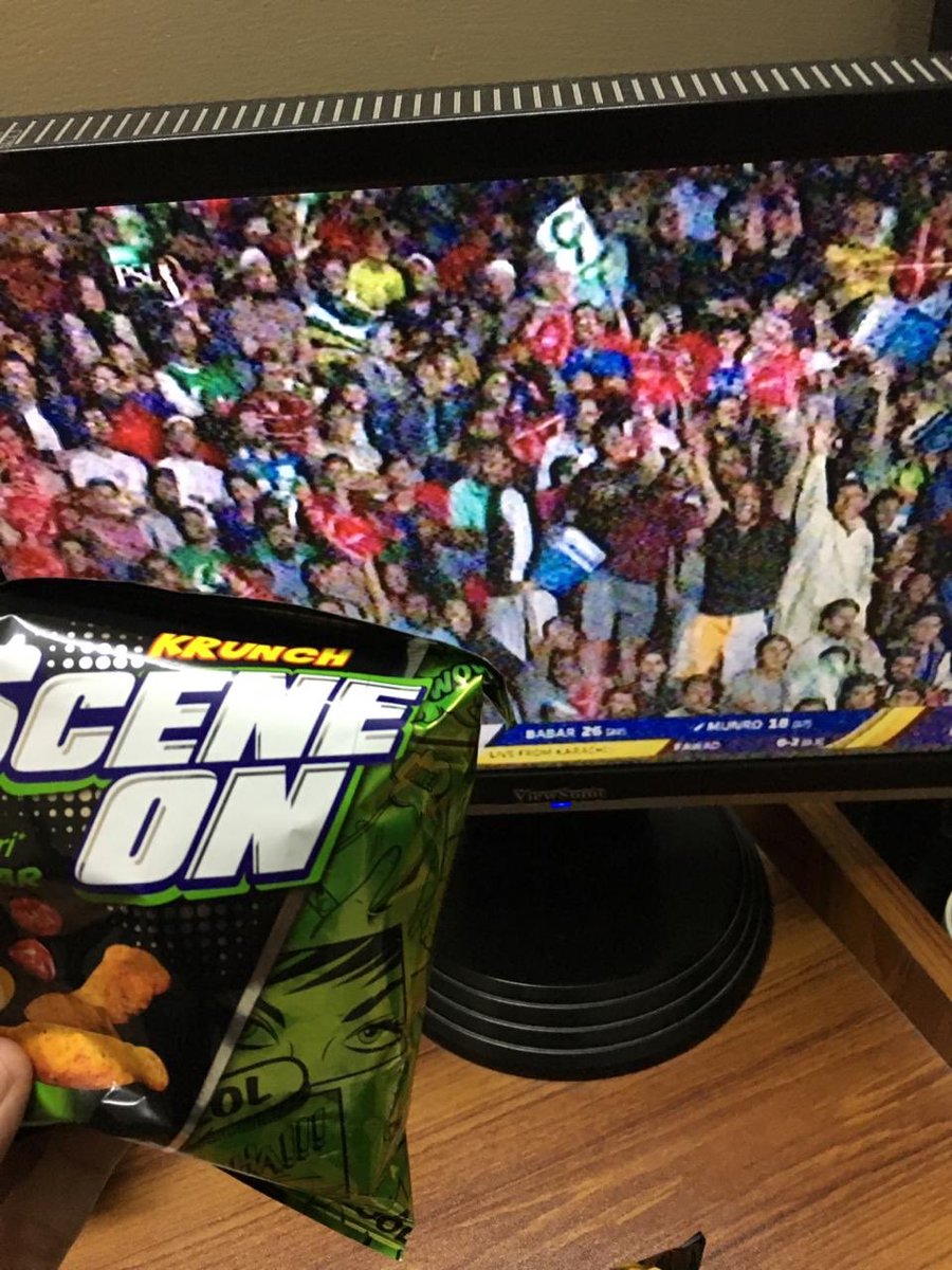 MehaktiDunia's tweet photo. Match dkhte jao aur sath mein #SceneOn kro..😋😋
#CricketKaSceneOn https://t.co/BTLLWXFTTE