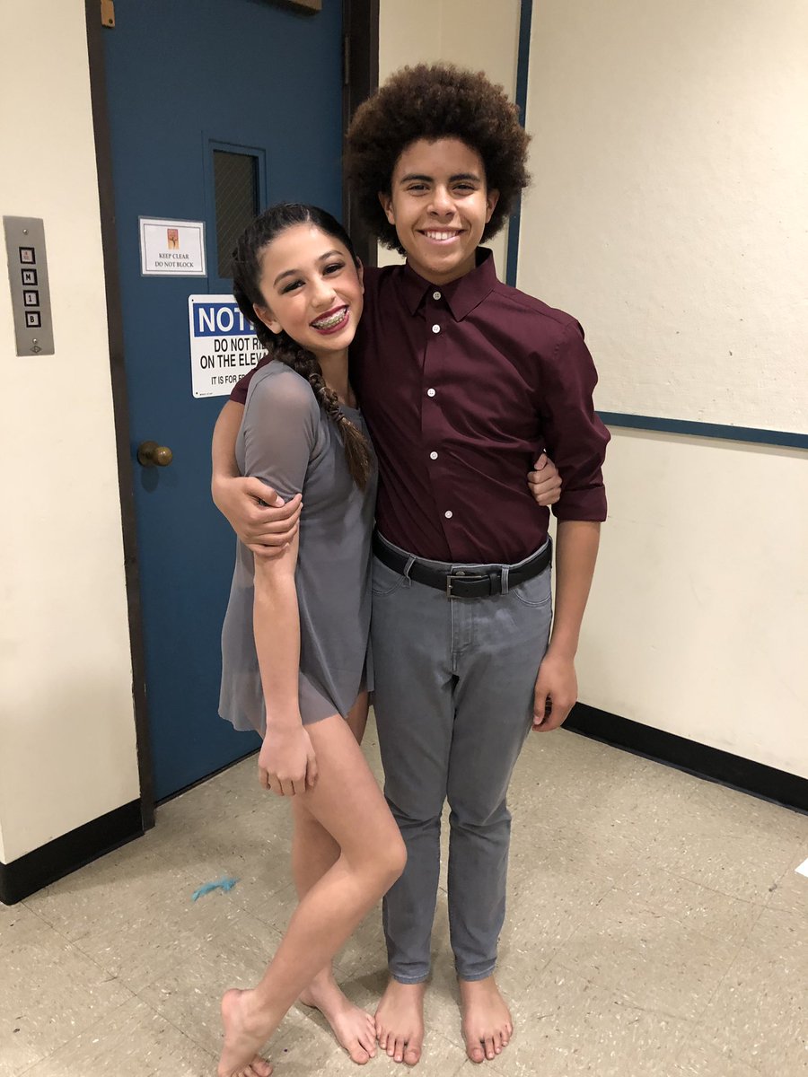 KitKatElmore's tweet photo. Rise and shine - Rise and grind! Yesterday was awesome, today is going to be better! @spotlightcomps #SpotlightDance19 #teamadba #SpotlightDanceCup #Day2 #Day3Begins #WeekendVibes https://t.co/vRO752HYHC