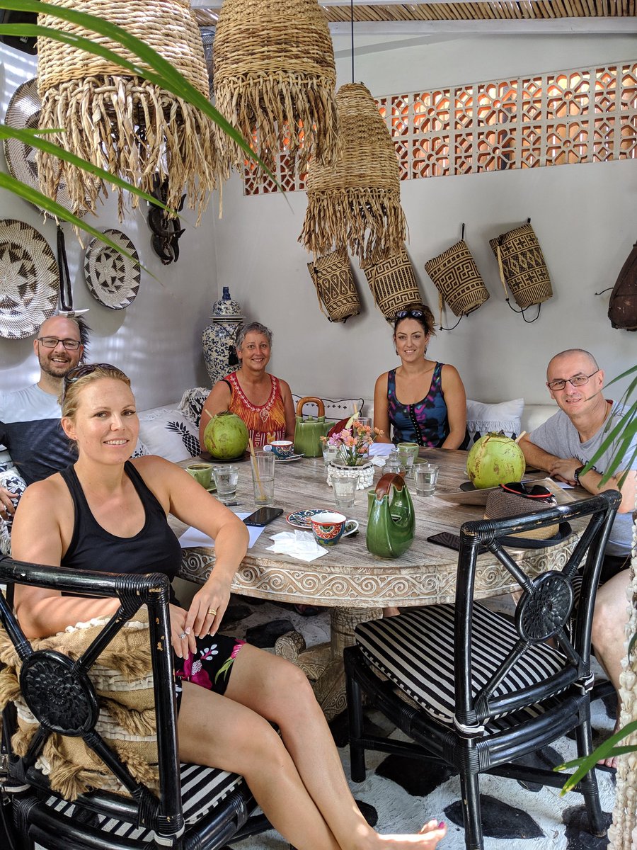 DigitBusiness's tweet image. Hanging out with a bunch of bookkeeping firm owners from around Australia discussing the future #mastermind @Xero