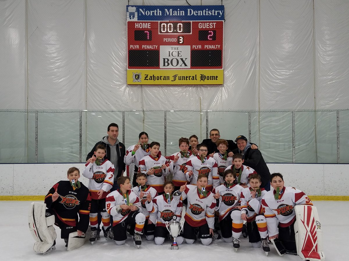 Great way to put a wrap on a great season.  Irish Cup champs.  <a href="/JuniorFuelHC/">Junior Fuel Hockey</a>