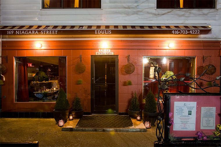 UPDATE: opening at Edulis for lunch today : 2 @ Table at 13:00 on DINR! getdinr.com