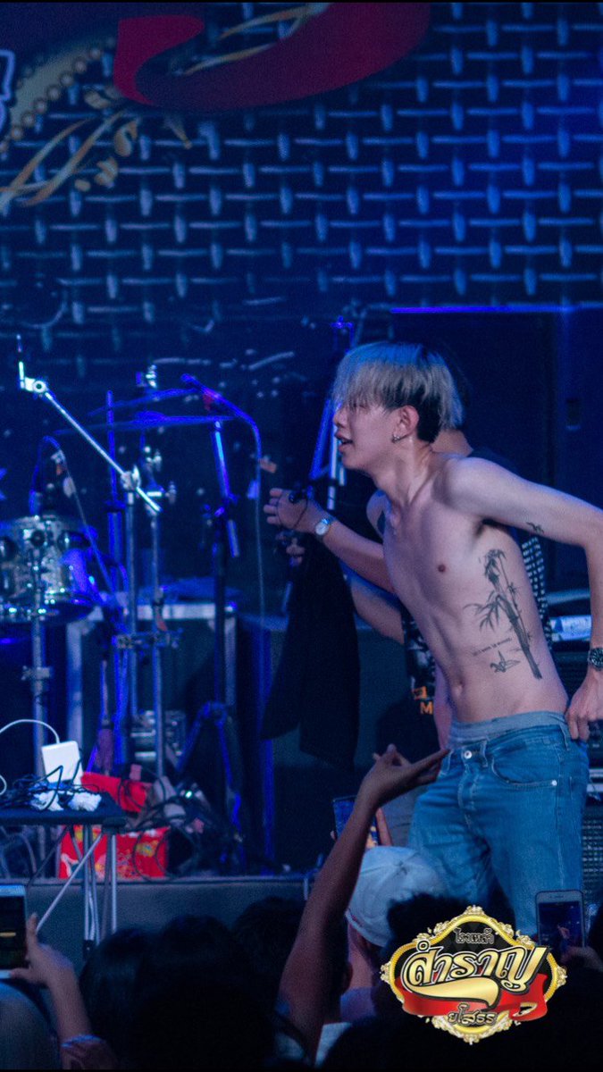 lazyloxytopfans's tweet photo. ท่าเหมือนจะถอดกางเกงด้วยอะ ใจเย็นนนนนนนนะ คิดไม่ดีเลยจริงๆ
555555555

#Lazyloxy  #lazyloxytopfans #therapperthailand #rapisnow #yuppnetwork https://t.co/lYkgKsByVH