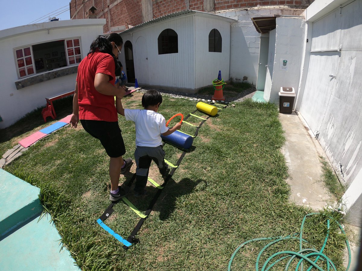 AutismoKolob's tweet photo. Juntos guiandolos en sus caminos.. https://t.co/WPpH5DNdVn