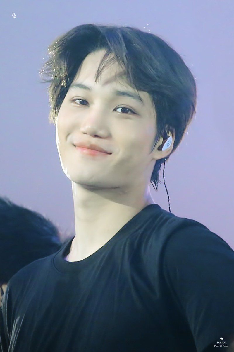 Chanbaekloves3's tweet photo. Kai our dancer, our Prince,our singer, our rapper,  kai we love you 💜❤💜❤💜❤

#KAI 
#kaiexo 
#EXO 
#kaiexo 
#KAI 
#EXO 
#KAI 
#kaiexo 
#KAI
#kaiexo
#EXO 
@weareoneEXO https://t.co/FvfHM9S4Jc