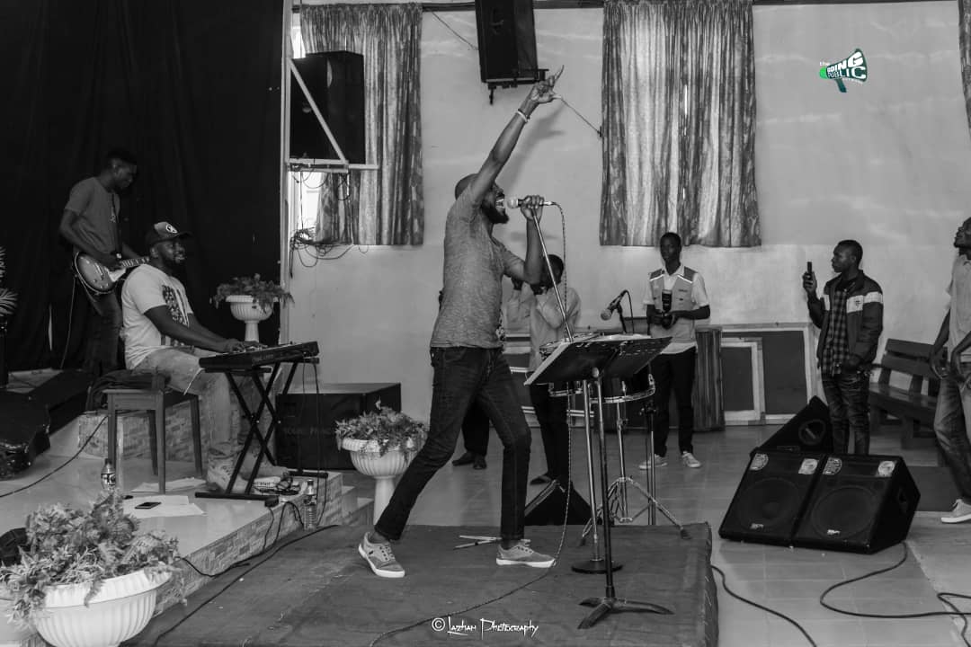 Goingpublic9ja's tweet photo. The #goingpublicnaija debut was an amazing success.
Shout out to everyone who rocked with us.
#goingpublictour
#1MillionNaijaRockFans https://t.co/qRHc3Py3XS