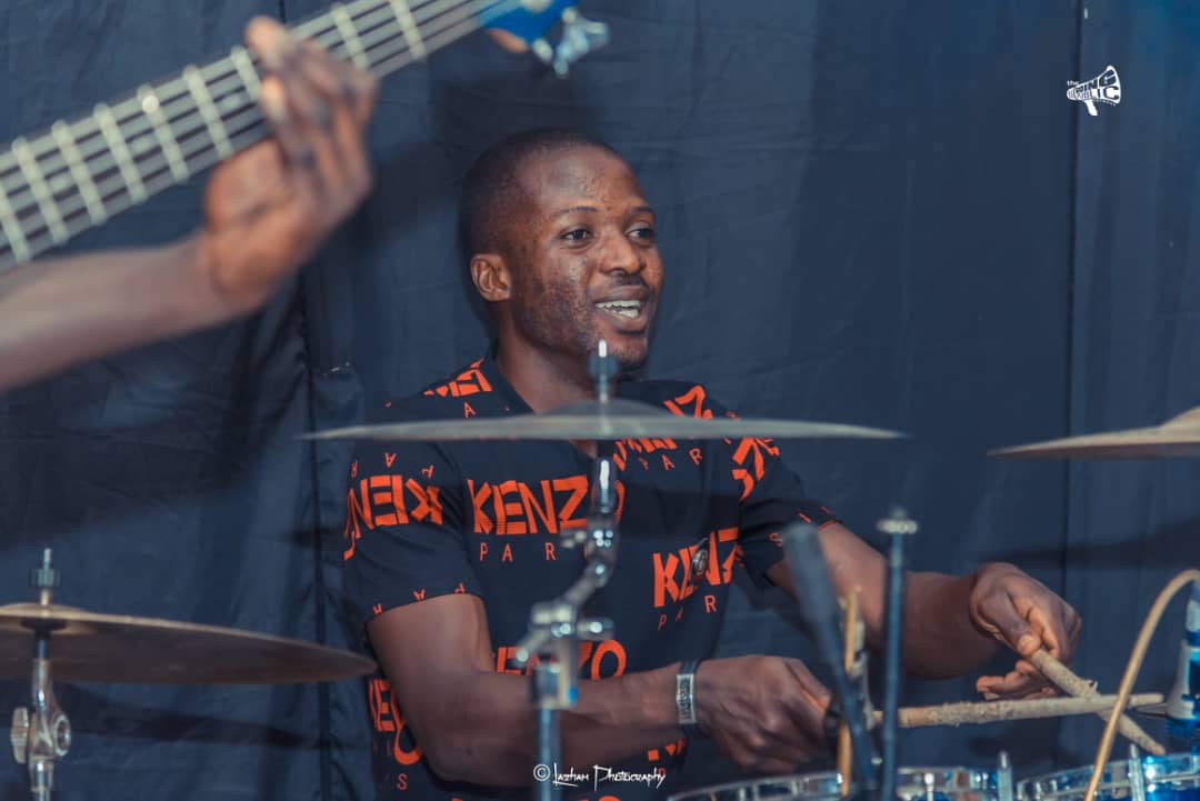 Goingpublic9ja's tweet photo. The #goingpublicnaija debut was an amazing success.
Shout out to everyone who rocked with us.
#goingpublictour
#1MillionNaijaRockFans https://t.co/qRHc3Py3XS