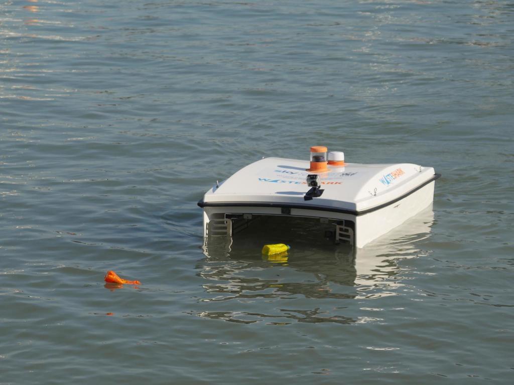 RobotShop's tweet image. Robot ‘shark’ that eats plastic waste launched to tackle #pollution rb1.shop/2H4rRx5 @Independent #WasteShark #AutonomousRobot