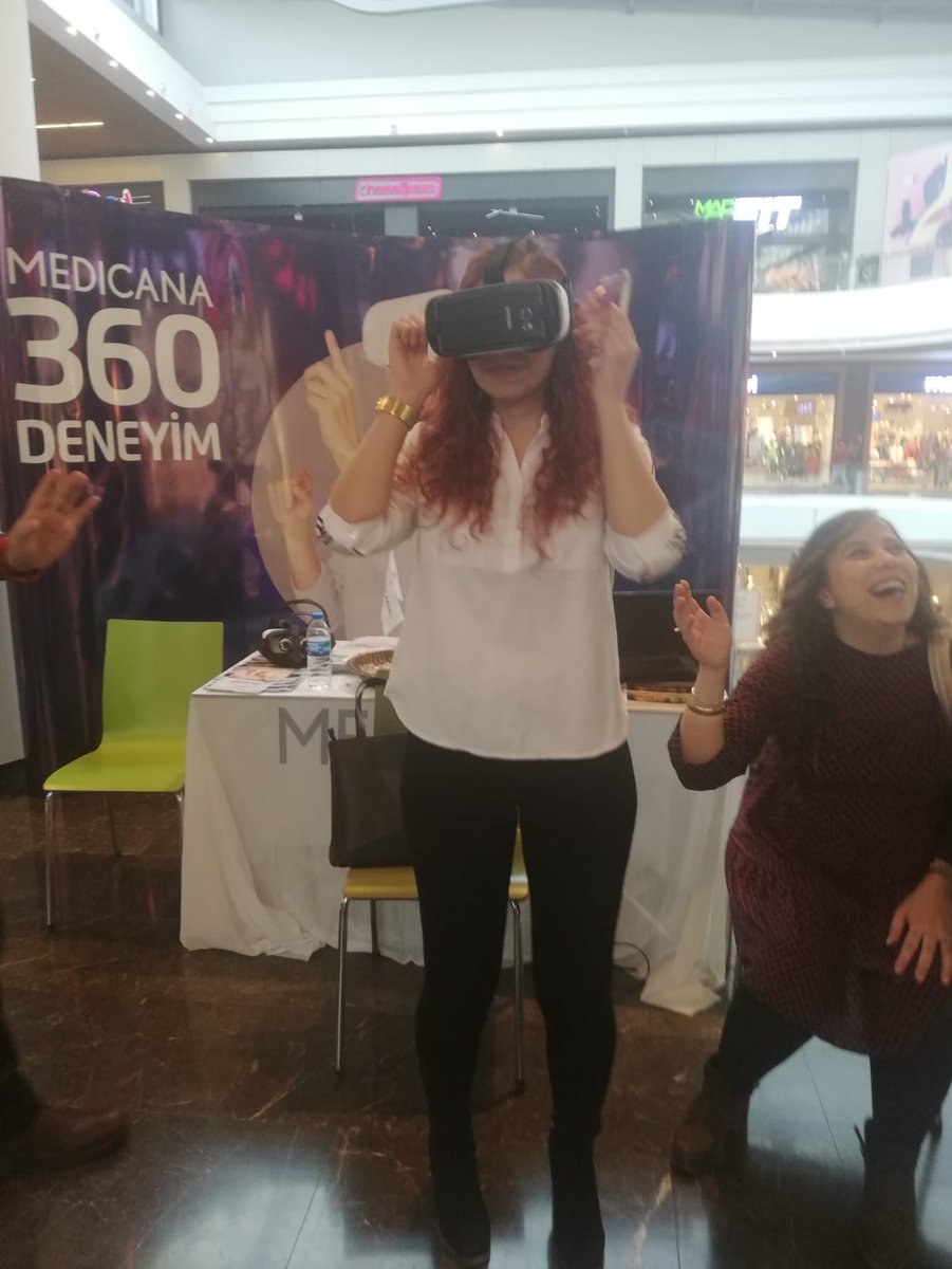 MayBrandCW's tweet photo. “Yeni Nesil Pazarlama Çözümleri” Piazza AVM’de! Medicana International Samsun 360 derece VR deneyimi! 
#Brandlog @MedicanaSaglik @samsun_piazza https://t.co/EGCvyiIy45