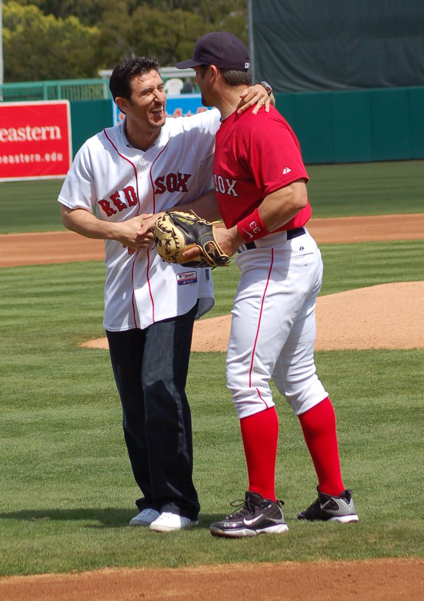 RedSoxFact's tweet image. 3/10/10 Nomar Garciaparra signs a one-day contract with the #RedSox and announces his retirement.  He throws out the ceremonial first pitch before today's Spring Training game to former Sox and Georgia Tech teammate Jason Varitek
