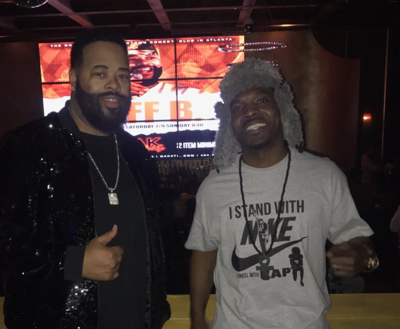 chrisjonesfunny's tweet photo. Had to stop by Oak and holla at #JeffB before my show at @relapsecomedy last night, we both were headlining in the Atl #RealComedians #ChicagoComedians https://t.co/EcGEuDi7sJ