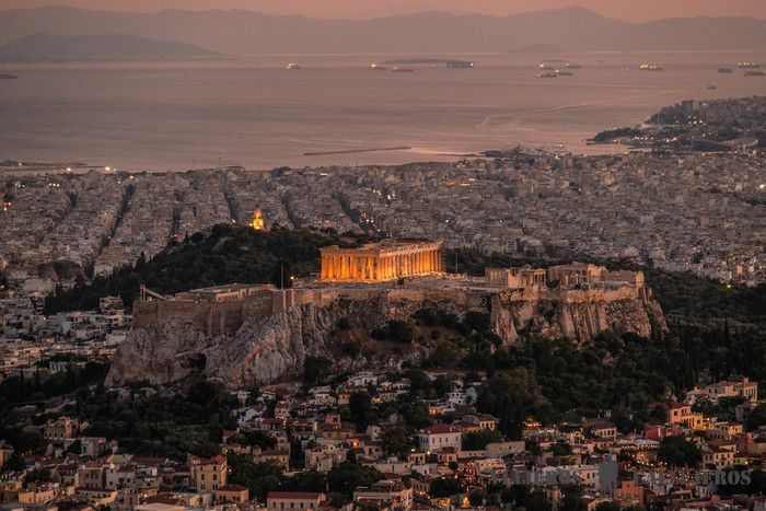 ¡Nuevo en el blog! Guía para conocer lo mejor de Atenas en dos días viajeroscallejeros.com/atenas-en-dos-… #Atenas #Grecia