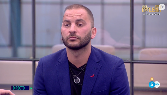 ghoficial's tweet photo. ¿Hizo bien Sofía al darle los seis puntos a Antonio?

🔄 Sí
❤️ No

#GHDÚODBT9 https://t.co/iUFQ6ixlQh