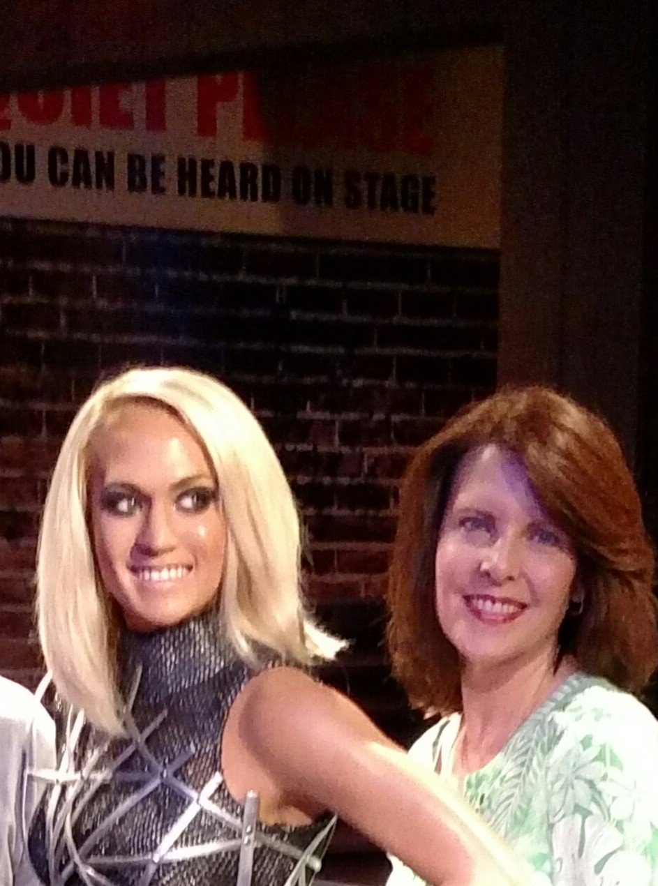 Happy birthday Carrie Underwood!!             