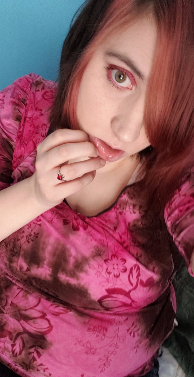 pi3rc3_th3_ash's tweet photo. Finally took selfies today!!
#emo #emogirl #selfie #nofilter #snapchat #scene #scenegirl #alternative #alternativegirl #goth #gothgirl #little #littlespace #pan #pansexual #lgbt #lgbtq #makeup #filter https://t.co/qVNTNn1bnw