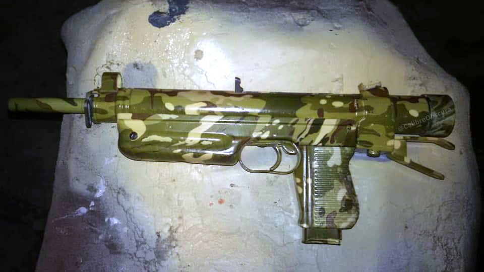 Cᴀʟɪʙʀᴇ Oʙsᴄᴜʀᴀ What S Better Than A Czech Sa Vz 23 Submachine Gun In Idlib Apparently A Creatively Camouflaged Sa Vz 23 With No Stock T Co 6bliypshdl