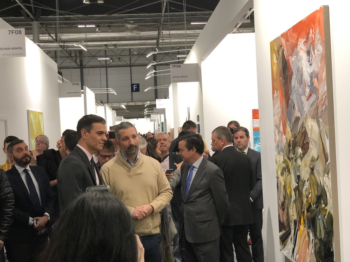 ivanaguilerajur's tweet photo. Trepidante y plástica semana en #ARCO2019 @sensebeyondart @LauraRetts https://t.co/tzUTdA2Tyt