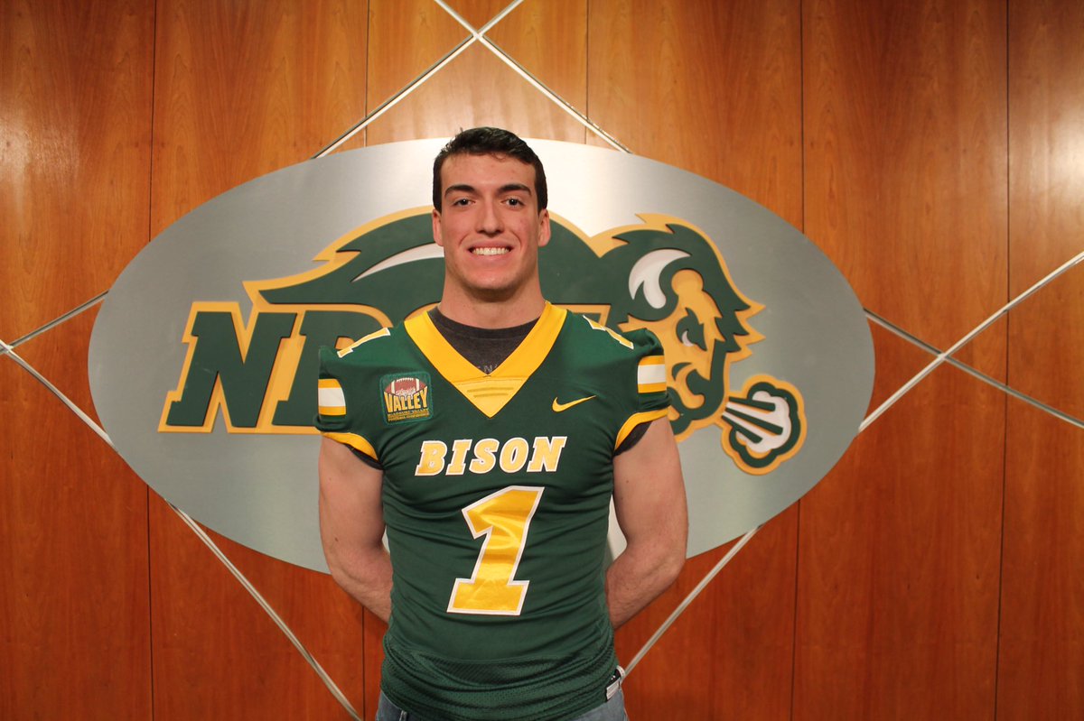 jackfoster345's tweet photo. Thank you @Coach_Entz @Coach_RHedberg @TyRoehl and the rest of the @NDSUfootball coaching staff for a great Jr. Day experience! https://t.co/3QM4OvbAiU