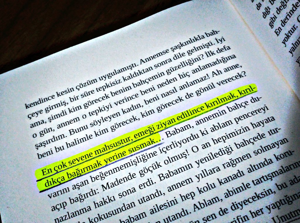 muhafazakar lugat on twitter en cok sevene mahsustur emegi ziyan edilince kirilmak kirildikca bagirmak yerine susmak elifgenc elif genc dusunsenehizirbendim ketebeyayinlari oyku hikaye deneme https t co rurd89wb7z