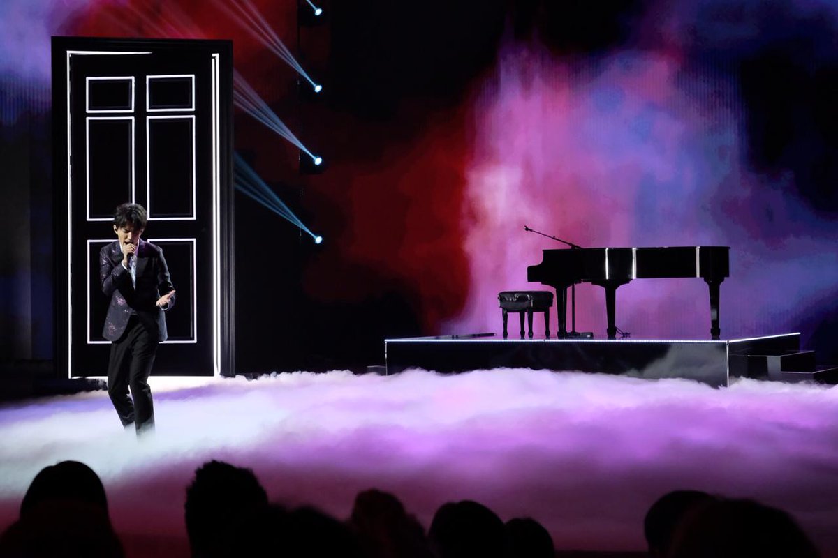 I sing for you my Dears! Good night my Dears! ❤ 
Мен сіздер үшін ән саламын Құрметтілерім! Қайырлы түн,  менің Құрметтілерім! ❤ 
Я пою для вас, мои Дорогие! Спокойной ночи, Dears! ❤  
#TWBDimash
#WorldsBest
<a href="/dimash_official/">Dimash Qudaibergen</a>
<a href="/WorldsBestCBS/">The World's Best</a>