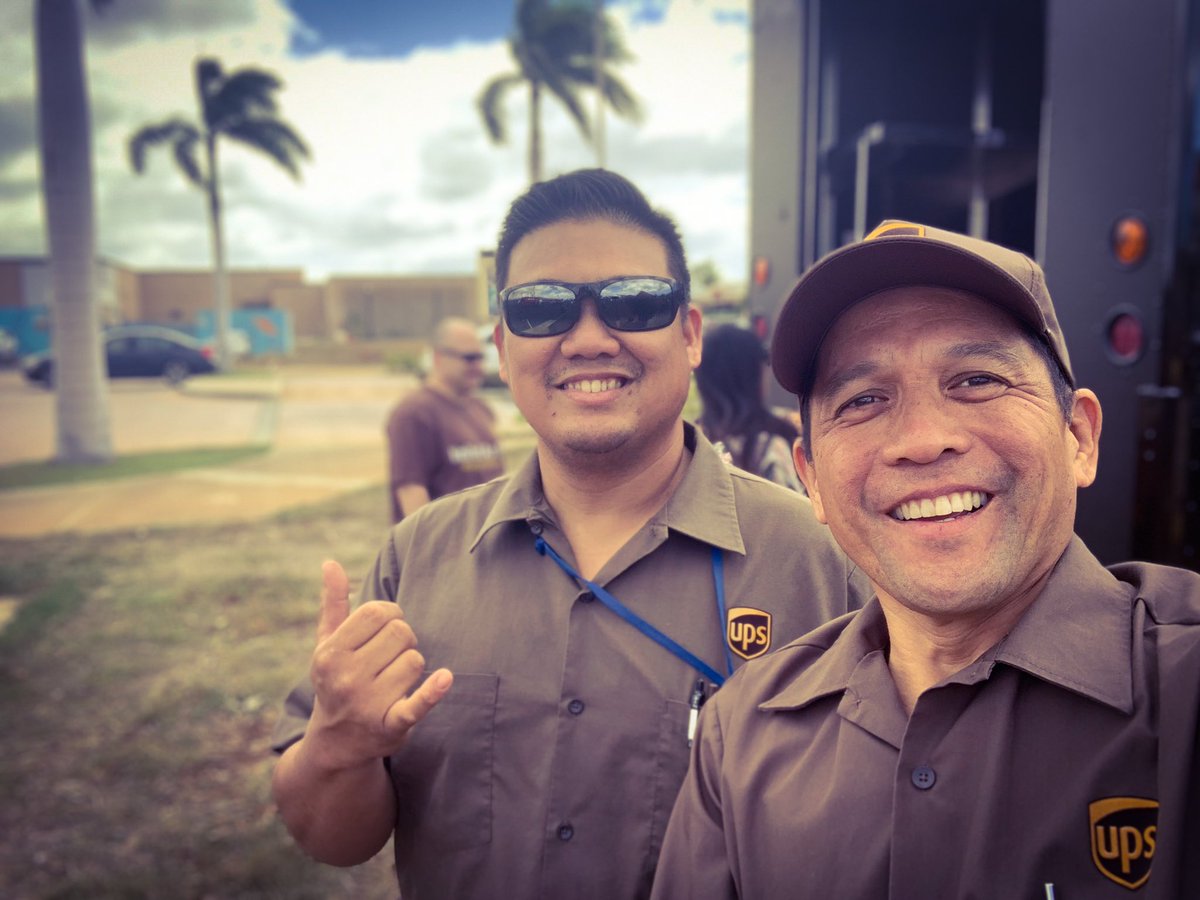 EmergingLeaders_HI tweet media