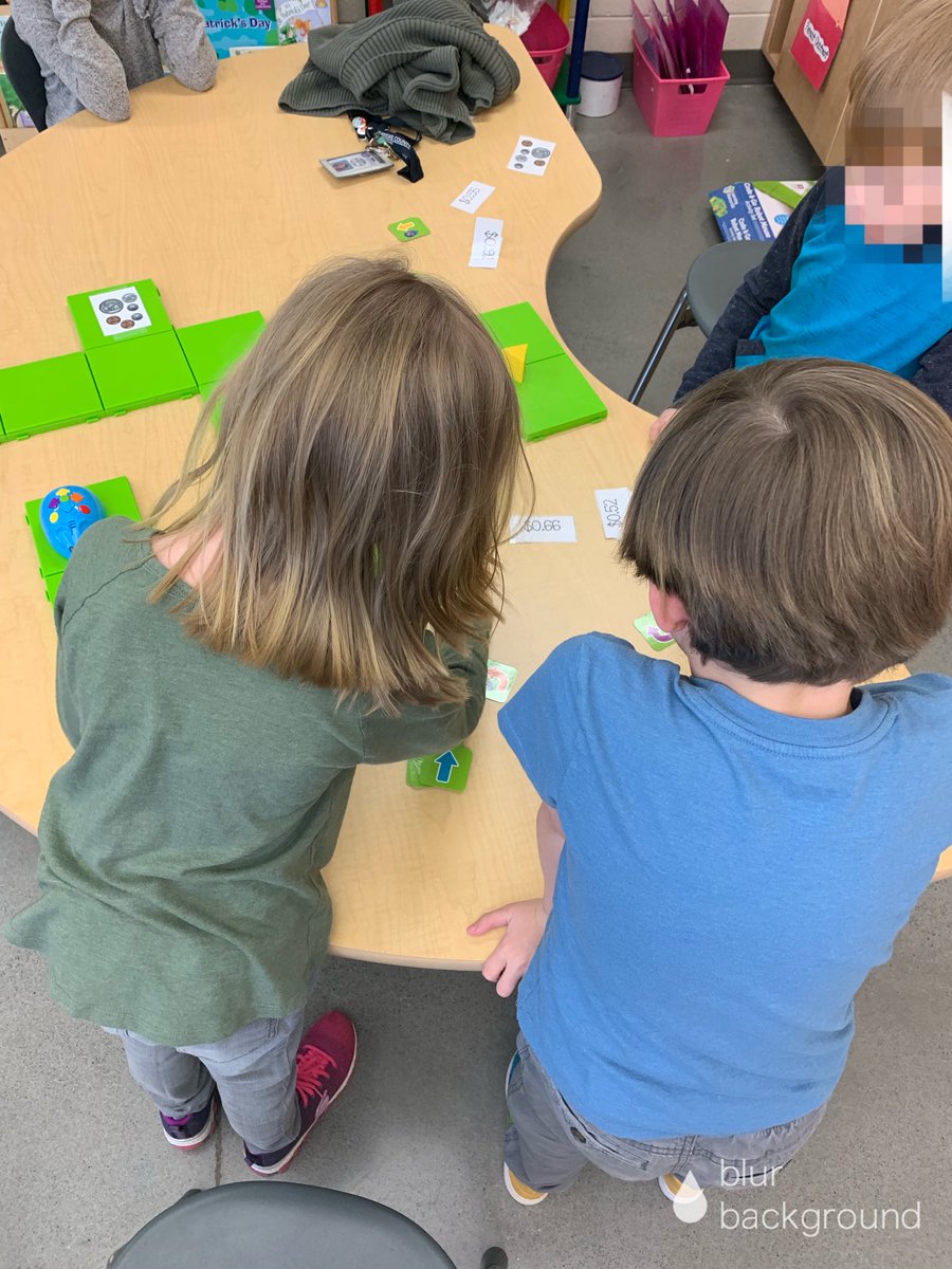 mrsitrt's tweet photo. #Code2Learn at its finest!  First graders at Masons Cove matched money amounts to their matching sets of coins in small group math rotations in Mrs. Hughes first grade class on Thursday! @MasonsCove @RkeCoSchools @LearningHandsOn https://t.co/69yB62U6A2