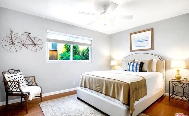TaylorMillerHSD's tweet photo. Perfect spot for a Sundaysnooze! #TaylorMillerHSD #HomeStaging #Luxuryhomestaging #besthomestagerLA #LosAngelesHomestager https://t.co/EdRiOBn7M0 https://t.co/zJYOkZNCfI