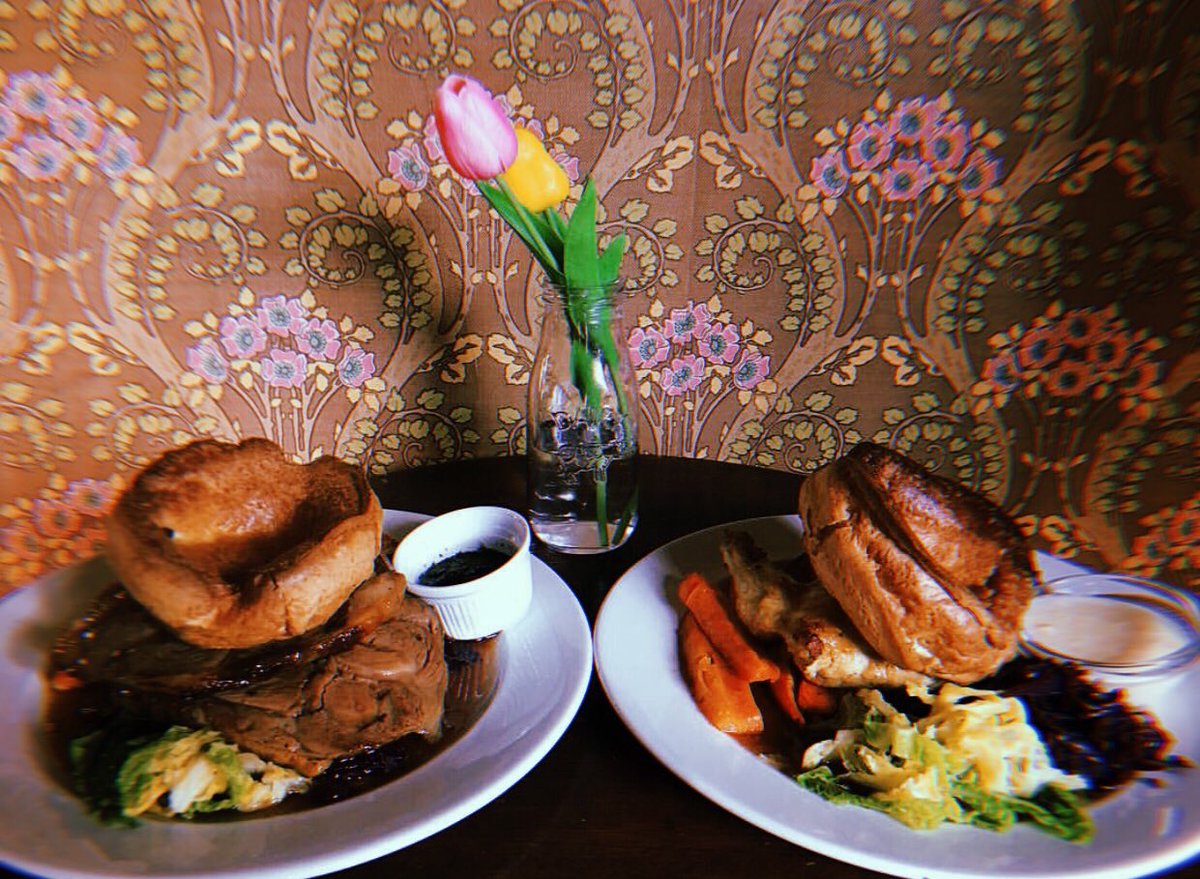 Antic Pubs (@anticpubs) on Twitter photo โค๏ธ Roast Lamb โค๏ธ versus โค๏ธ Roast Chicken โค๏ธ
๐ฒ <a href="/TheOldGeorge/">Old George</a>
โก๏ธ oldgeorge.co.uk
๐ Bethnal Green โค๏ธ Roast Lamb โค๏ธ versus โค๏ธ Roast Chicken โค๏ธ
๐ฒ <a href="/TheOldGeorge/">Old George</a>
โก๏ธ oldgeorge.co.uk
๐ Bethnal Green