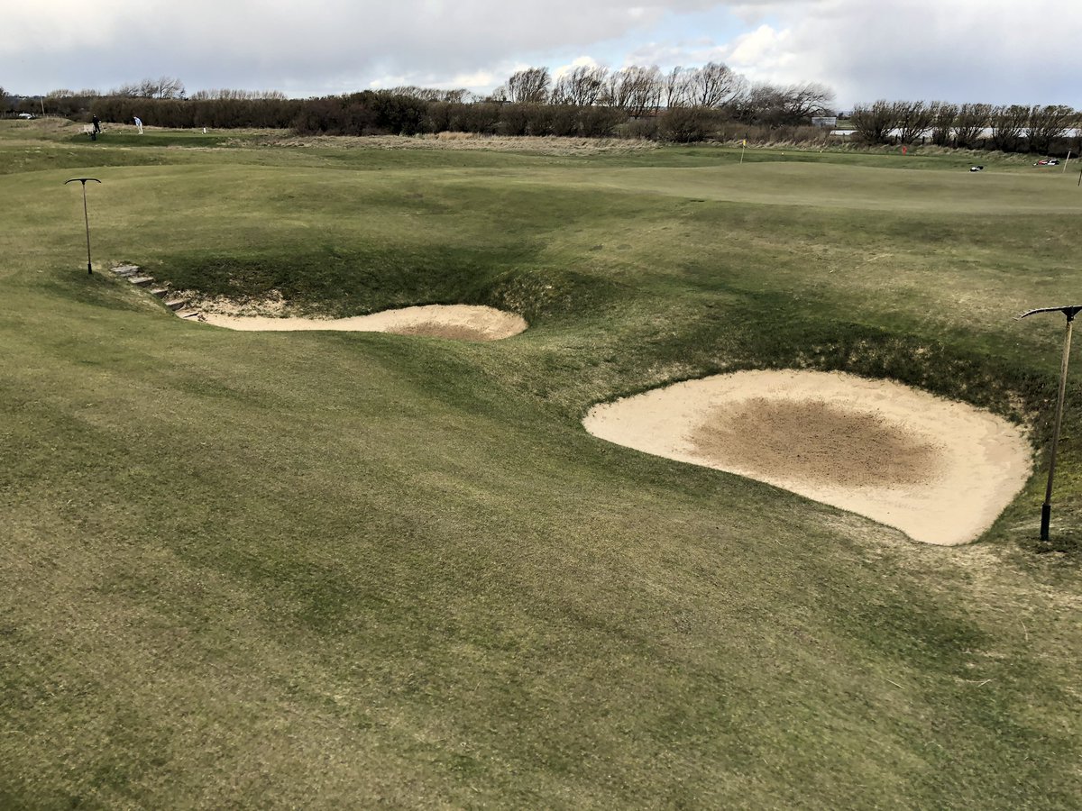 35mph winds made it a testing day (to say the least) to play @RyeGolfClub, superb green complexes consistently dominated by fine grasses throughout, top class! #links