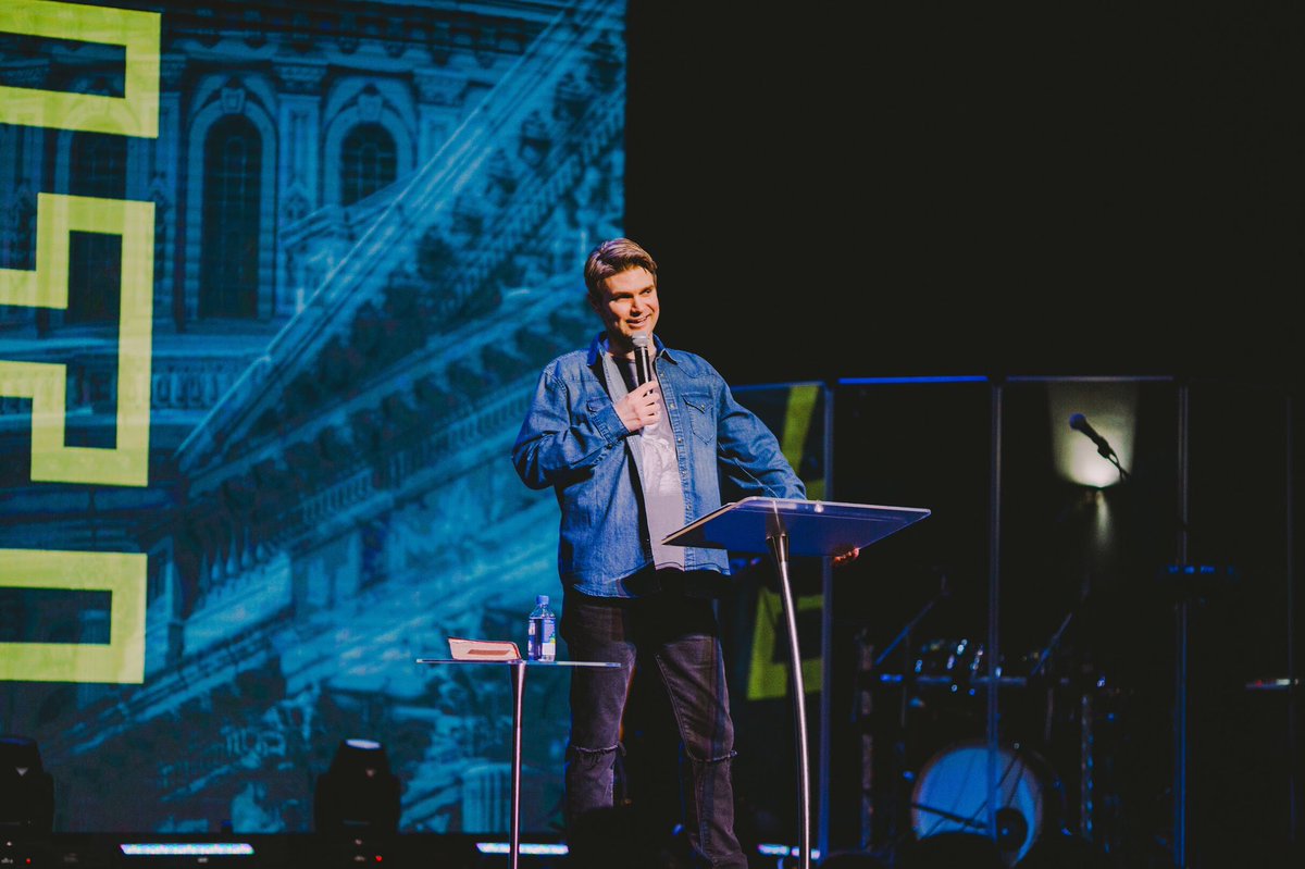 citizenheights's tweet photo. “To make WISE DECISIONS, we have to know THE SOURCE of all wisdom, where wisdom emanates from ... Begin to make your decisions based on God’s truth, not your own truth!” -@mansteele 
_ 
#possibleawaits #kingdomwisdom #dc #tenleytown https://t.co/l5UqBs3QE2