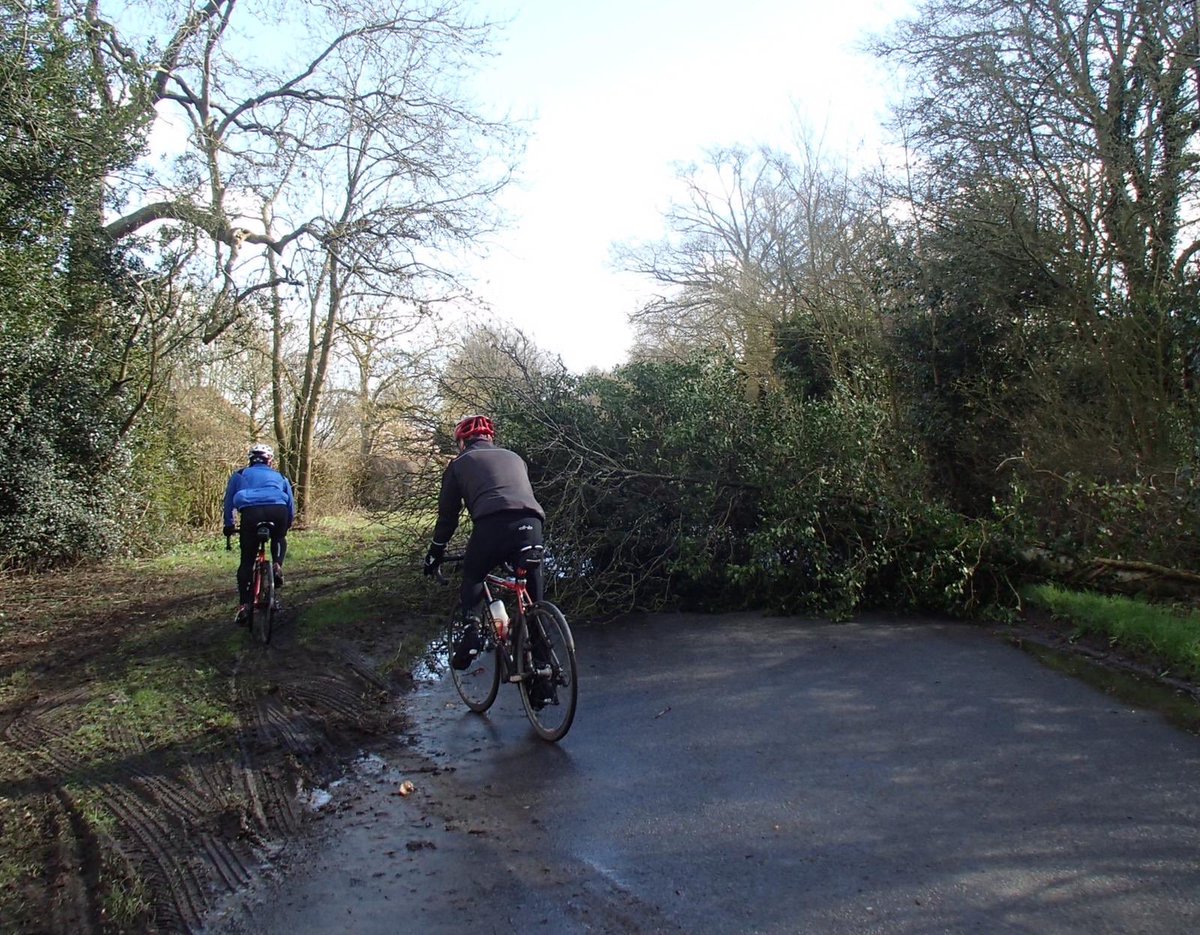 TriForceHerts's tweet photo. Who braved the wind, mud and rain this morning? TriForcer’s did... #windyday #StAlbans #cycling #Triathlon #muddyride #biking #Training https://t.co/ksqkmKft0n