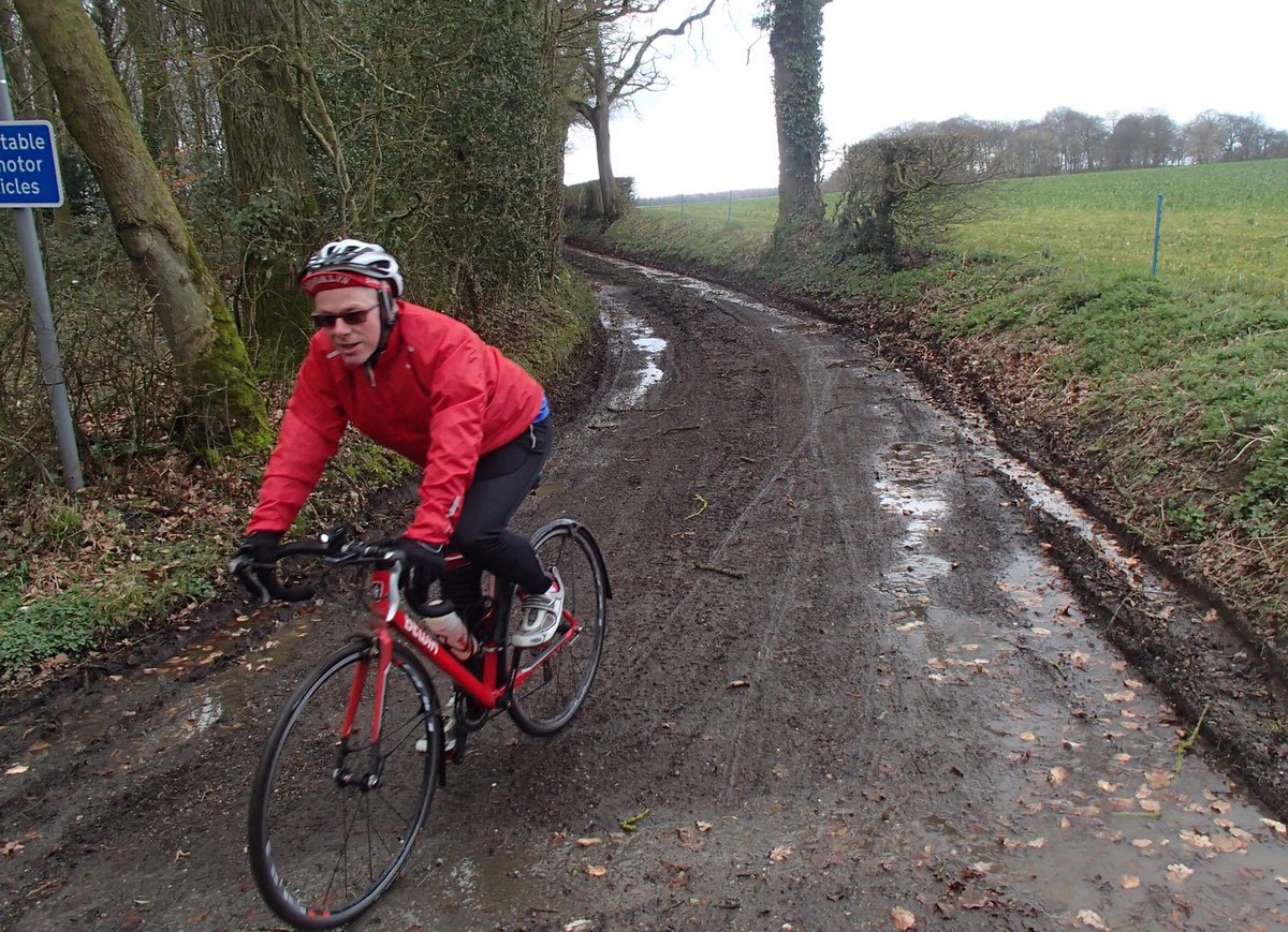 TriForceHerts's tweet photo. Who braved the wind, mud and rain this morning? TriForcer’s did... #windyday #StAlbans #cycling #Triathlon #muddyride #biking #Training https://t.co/ksqkmKft0n