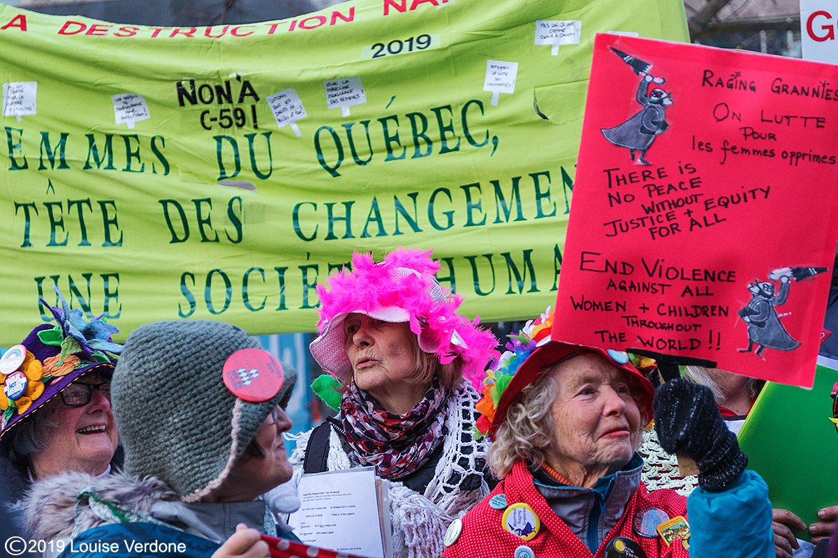 Photos of rally before March 8th demo for #InternationalWomensDay in #Montreal

Photos du rassemblement avant manif du 8 mars pour la #JourneeInternationaleDesDroitsDesFemmes à Montréal

 #WomensDay2019 #InternationalWomenDay2019