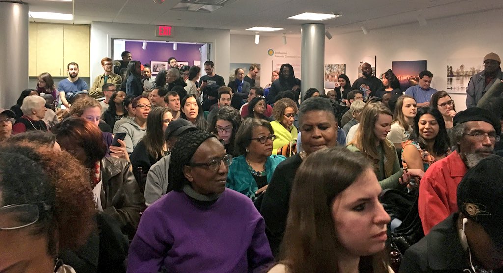 KingmanPark's tweet photo. Standing room only for @WH2CC at @SmithsonianACM. Director Q&amp;A to follow. #WH2CC https://t.co/373iQjPmK8
