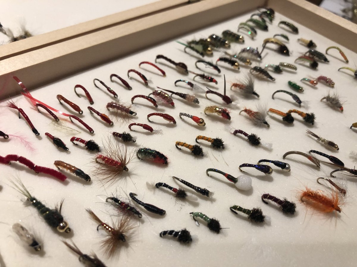 RichardBertinet's tweet photo. Love sundays.  #rugby #roast and @LimitedIflies sorting and waiting for the start of the season. #flyfishing #fishing #fishinglife #trout https://t.co/DBrek353wF