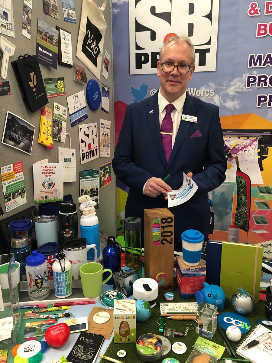 SBPrintWorcs's tweet photo. Thanks to all our #WorcestershireHour friends who came and said hello on our stand at the @HW_Chamber Expo last week. We had a really positive response to our range of environmentally friendly brandable promotional items. #hwexpo https://t.co/tikfho1WHB