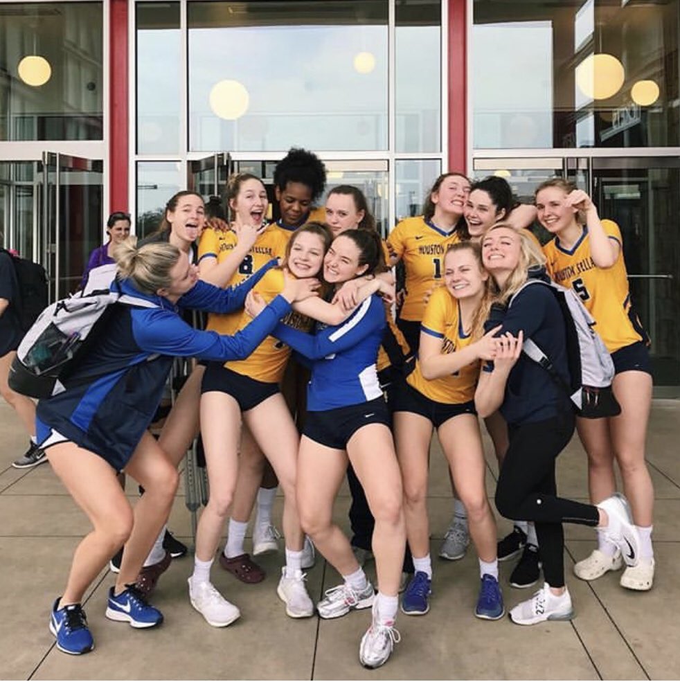 Just like that, our 18 Elite finishes their club careers! Such a talented &amp; amazing group of young ladies! All 10 will thrive in college 🏐! 💙💛 #everythingcounts