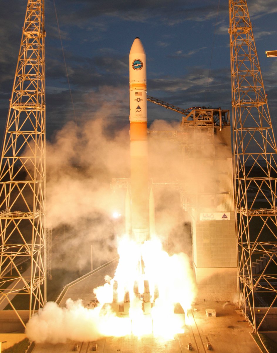 ulalaunch's tweet photo. #WGS7 was launched on July 23, 2015 atop a #DeltaIV to broaden the capacity in the military’s “anytime, anywhere” communications system by improving the global connectivity that encompasses the planet used by forces on land, at sea or in the air. https://t.co/X90P8fX7lA