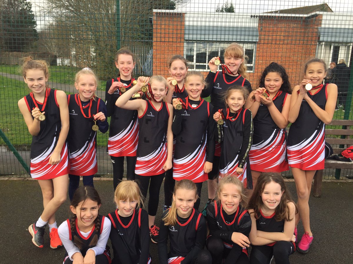 AcesPipers's tweet photo. Thanks to everyone who attended the awards ceremony this morning. A proud moment for all Pipers parents and so inspiring for our Diamond players. Girls, this can be you, we have 2-3 years until you are U12!! You are ALL amazing. Be proud and keep working hard. https://t.co/oix3lYyQUU