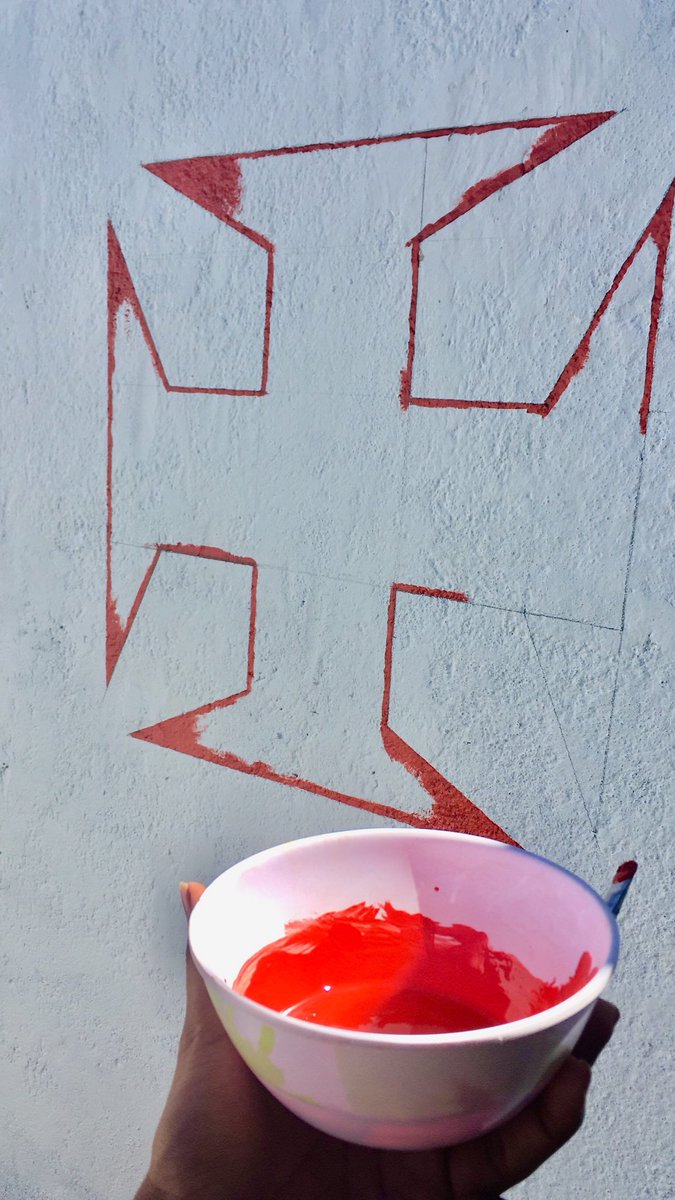 crvaxcodg's tweet photo. passei o domingão fazendo arte no muro de casa 🤙🏾 @VascodaGama https://t.co/gYnq3QeLpd