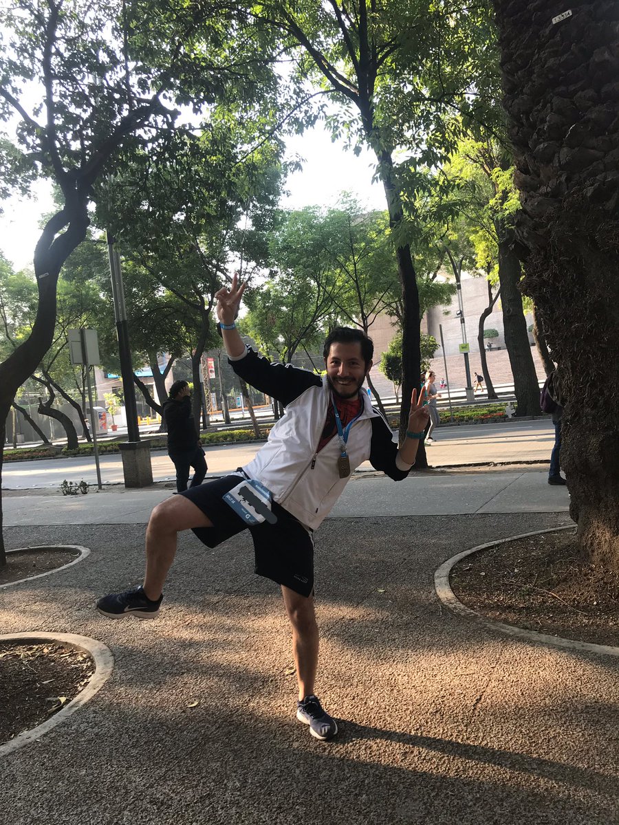 ydanna_banana's tweet photo. Mi súper galán lo hizo de nuevo 🏃♂️🤩😍#YoElegiCorrer con @totalrunning en el #split6K #corrermehaenseñado a compartir, él #corredor y yo #porra jajaja #AquiYaSeCorrio https://t.co/v7PJEzAzCS