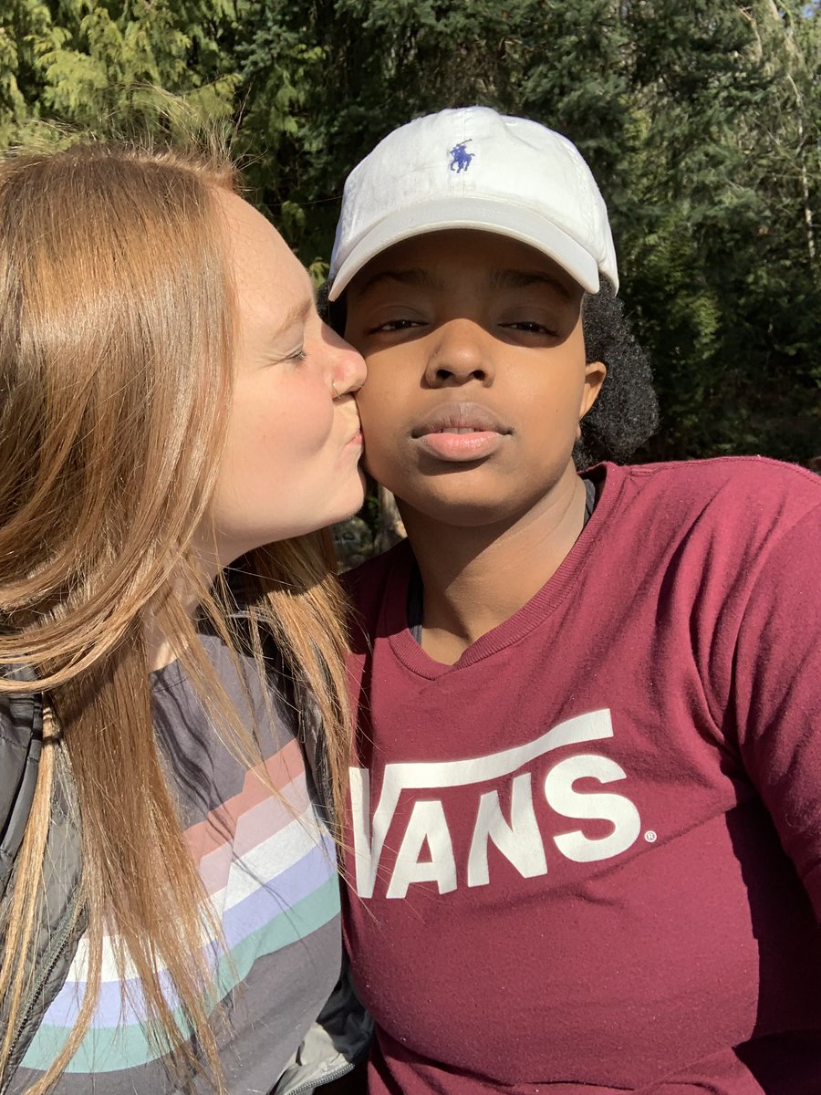 beccavigoren's tweet photo. My favorite person leaves tomorrow and I go back to being in a long distance relationship. But before I get sad look at how cute?! https://t.co/Fy3iIvBd54
