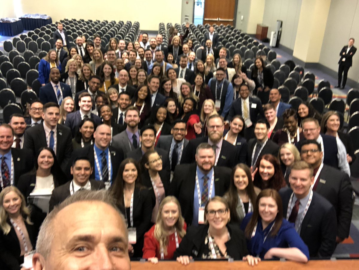 JimNussle's tweet photo. What do you call 100 credit union young #CreditUnion tunion professionals attending the #CUNAGAC19 for the very first time? #Crashers @CUNA https://t.co/f58lYLPDaK